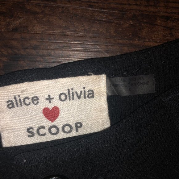 Alice + Olivia Pants - Alice and Olivia short
